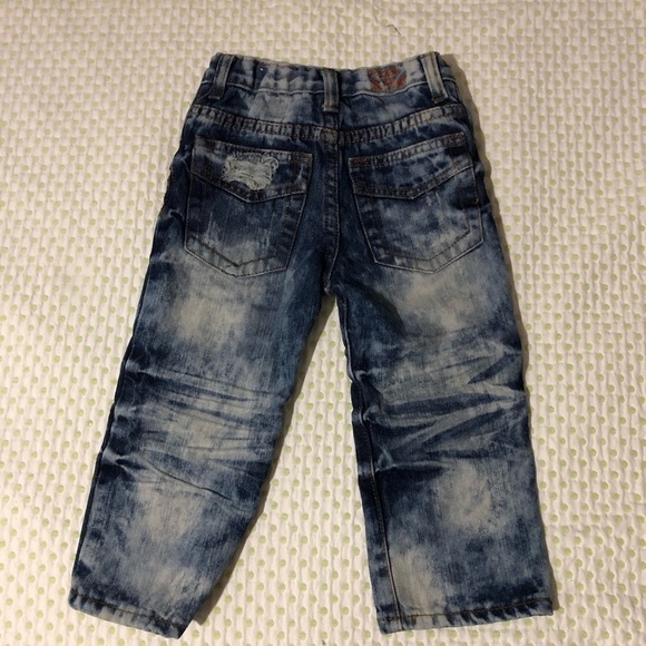 DENIM & RIVETS BOYS SIZE 3T DISTRESSED JEANS - Picture 5 of 13